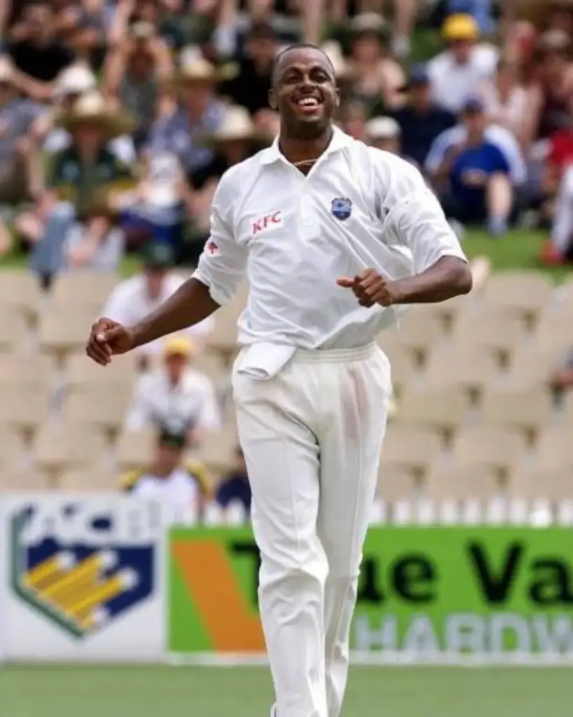 Courtney Walsh