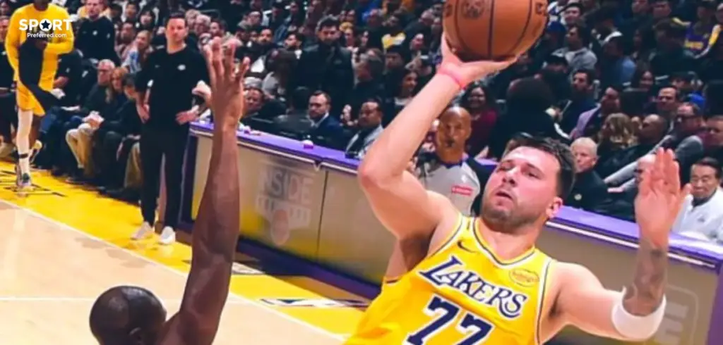 Luka Doncic Shines as Lakers Beat Clippers; Kawhi Leonard Injury Raises Concern Luka Doncic Shines as Lakers Beat Clippers; Kawhi Leonard Injury Raises Concern