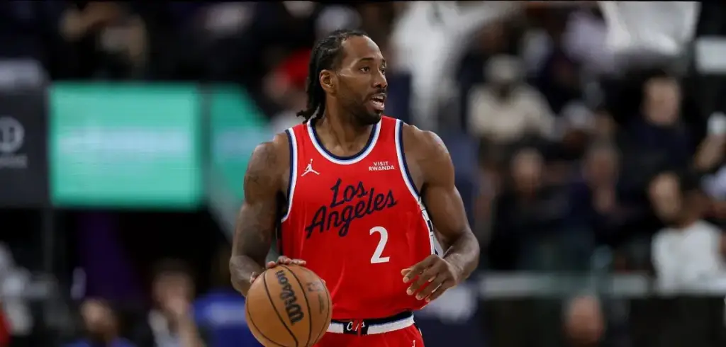 Kawhi Leonard Injury Update: Clippers Star Set to Play vs Raptors as LA Pushes for Playoff Spot Kawhi Leonard