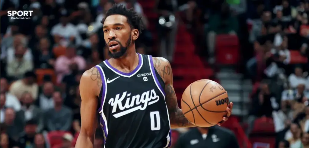 Malik Monk Injury Update: Kings Guard Suffers Shoulder Injury vs 76ers After Recent Ankle Return Malik Monk