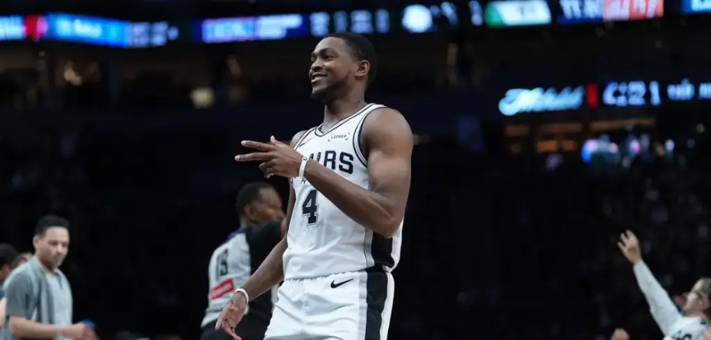 De’Aaron Fox Injury Update: Spurs Star Ruled Out vs Thunder in Western Conference Finals Game 1 deaaron fox injury